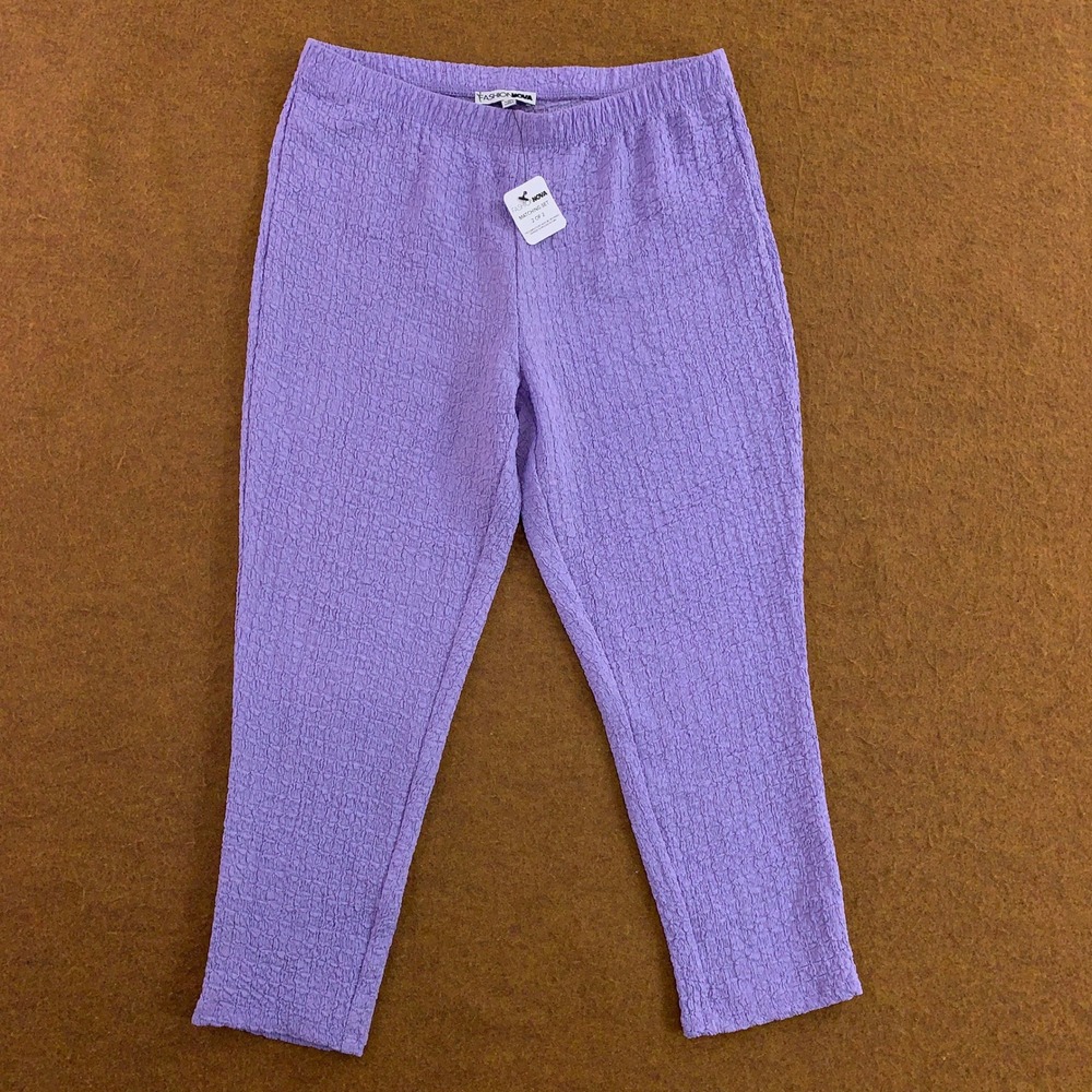 Fashion Nova Womens Medium Purple Textured Popcorn Knit Cropped Pants New